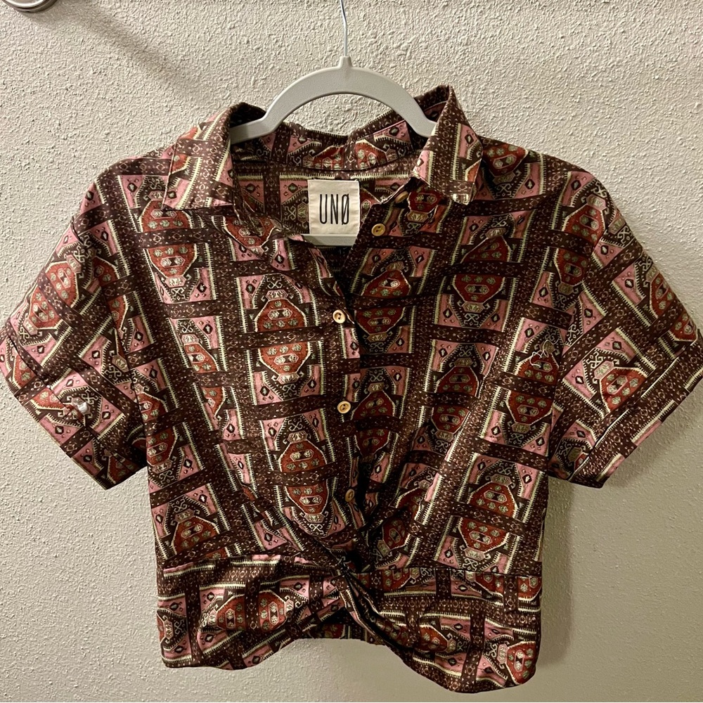 Patterned crop top